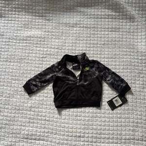 Nike Toddler Boy Jogging Jacket Gray Black Volt Camouflage NEW